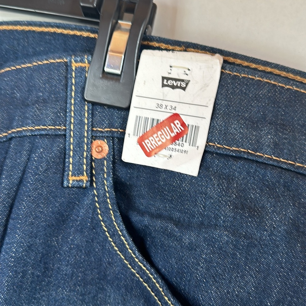 Levi’s 505 regular 38x34 darkwash straight leg jeans - Picture 4 of 8